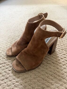 Steve Madden Brown Suede Block Heel Slingback Sandal W8